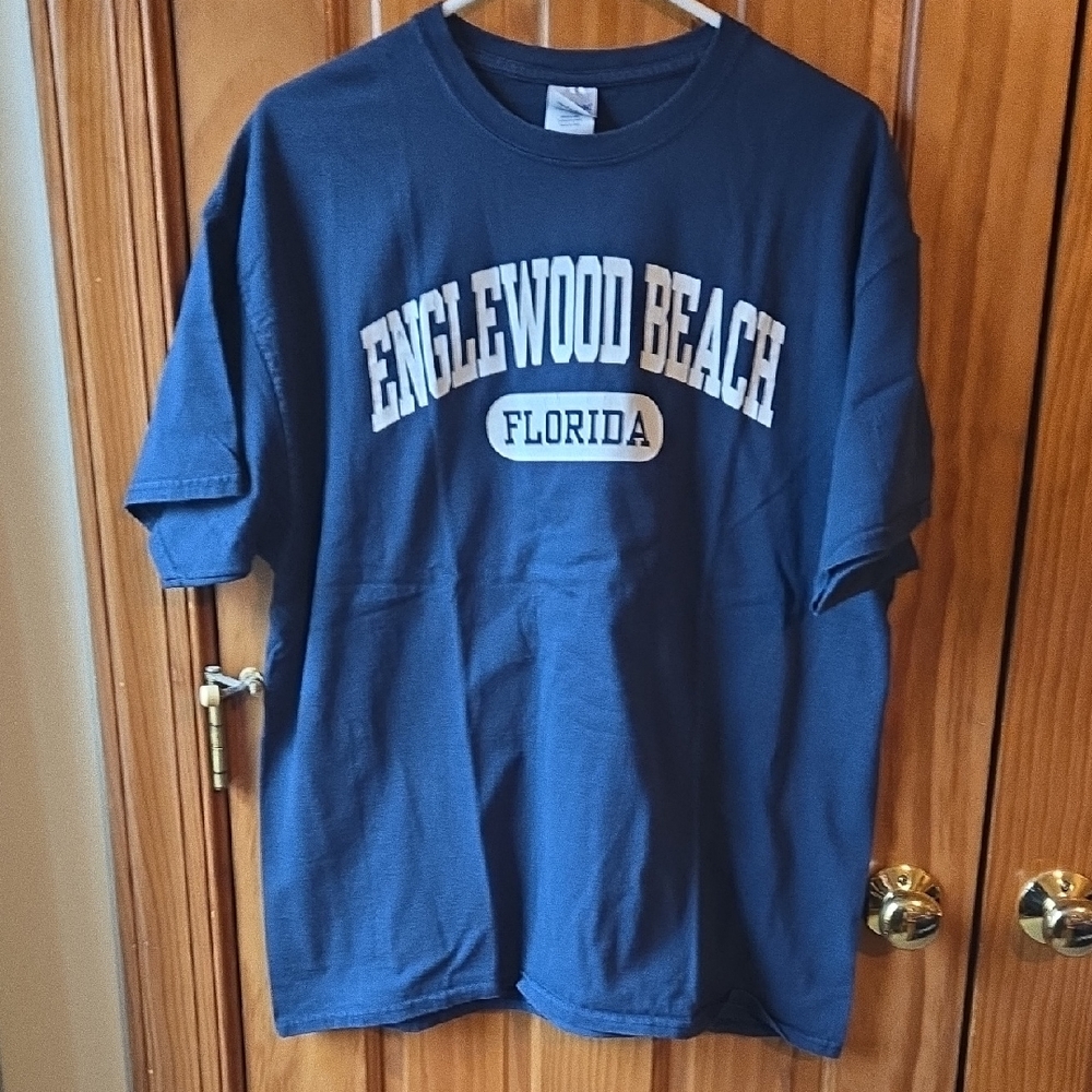 Gildan Navy Blue Cotton T-Shirt